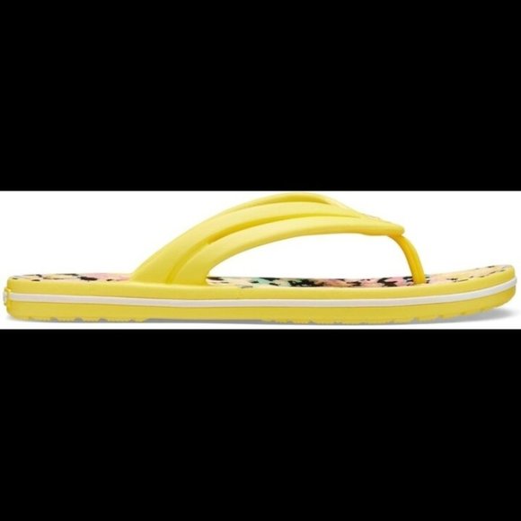 CROCS  Sandals‎ Women's Size 6 US Yellow Multicolour Tie-Dye Crocband Flip-Flops - Picture 10 of 10